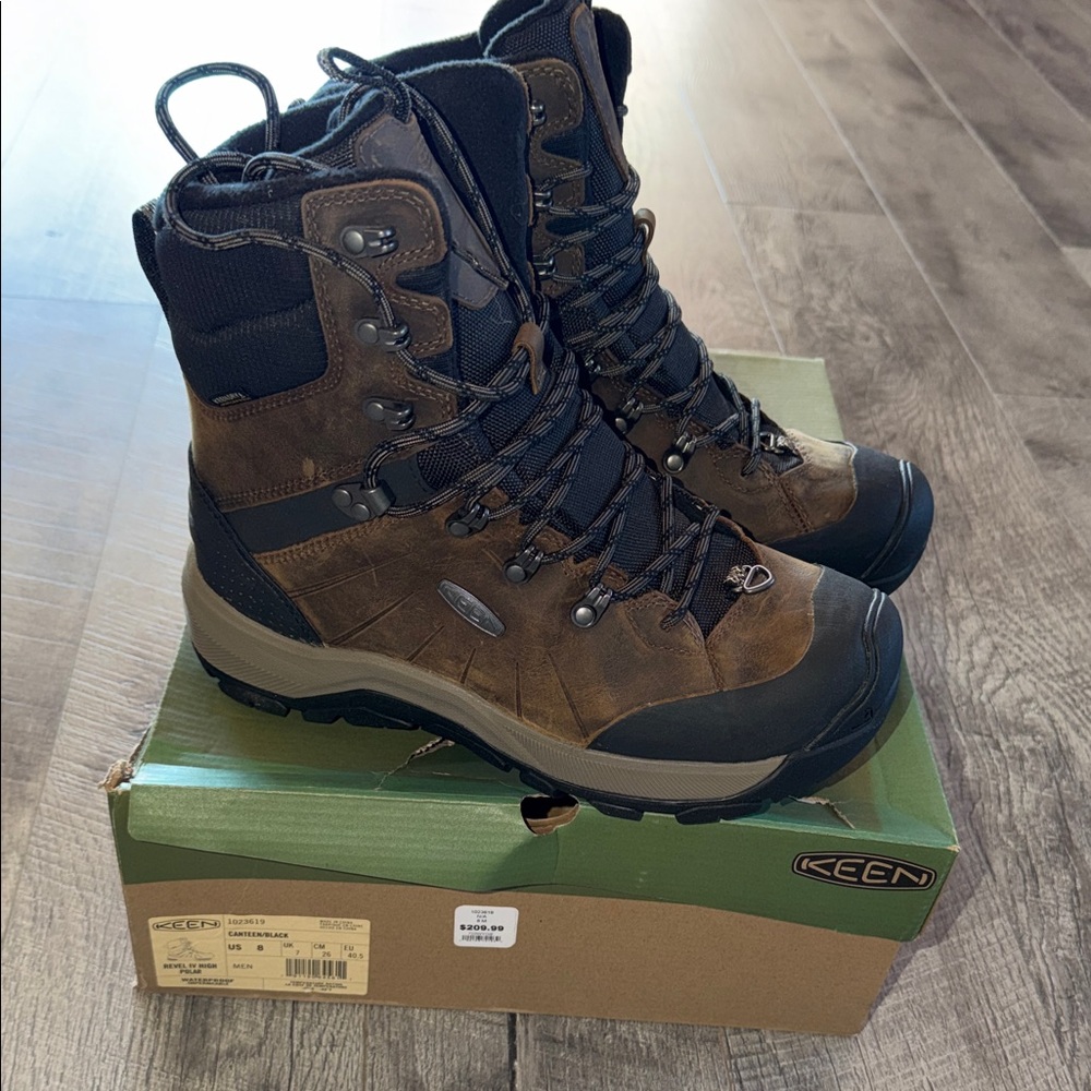NWT KEEN REVEL IV HIGH POLAR MENS